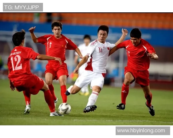 曾经辉煌如今陨落的足球明星们的悲惨故事与教训