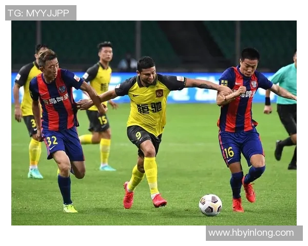 广州足球队团队协作分析与战术配合的深度探讨与展望