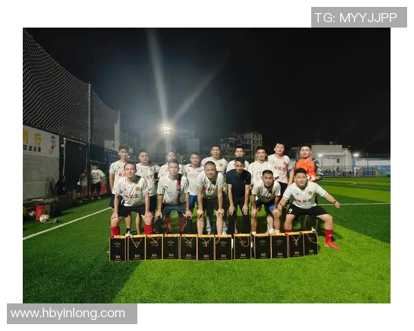 抖音平台上那些令人惊艳的足球明星照片汇总与解析