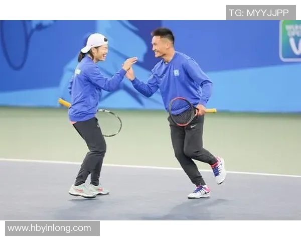 武汉网球队以61分领跑邀请赛积分榜展现强劲实力 武汉网球队以61分领跑邀请赛积分榜展现强劲实力