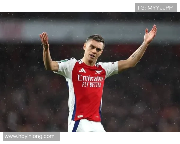 足球明星独特魅力展现没眉毛造型的惊艳图片合集 足球明星独特魅力展现没眉毛造型的惊艳图片合集